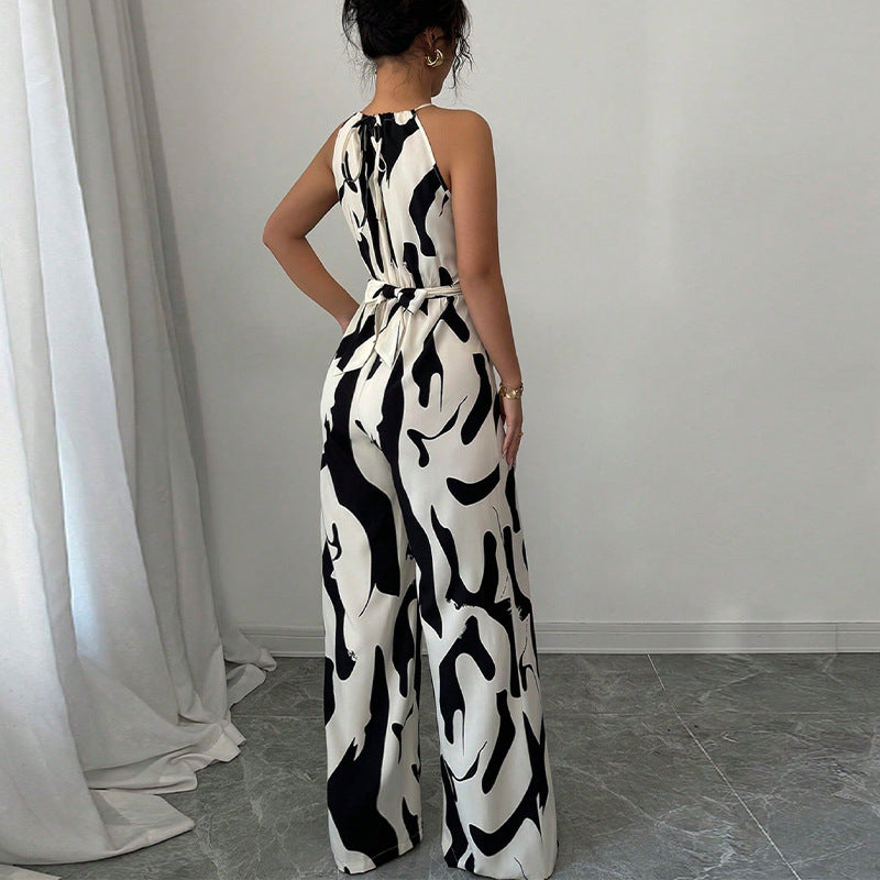 Pulse94 - eleganter Jumpsuit mit schwarzen Design
